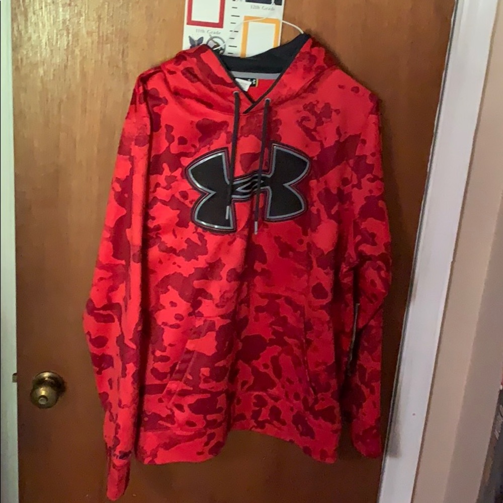 Red camo under armour hoodie